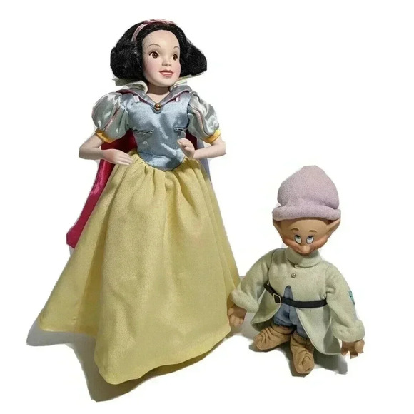 Ashton Drake Springtime Gift for Snow White Porcelain Dolls Disney Dopey Limited - Picture 1 of 9